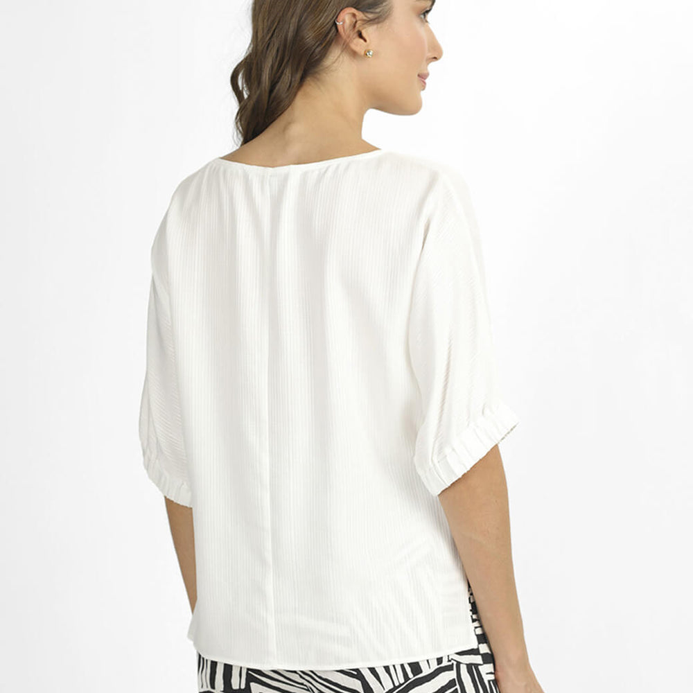 
                      
                        Blusa blanca Susana
                      
                    