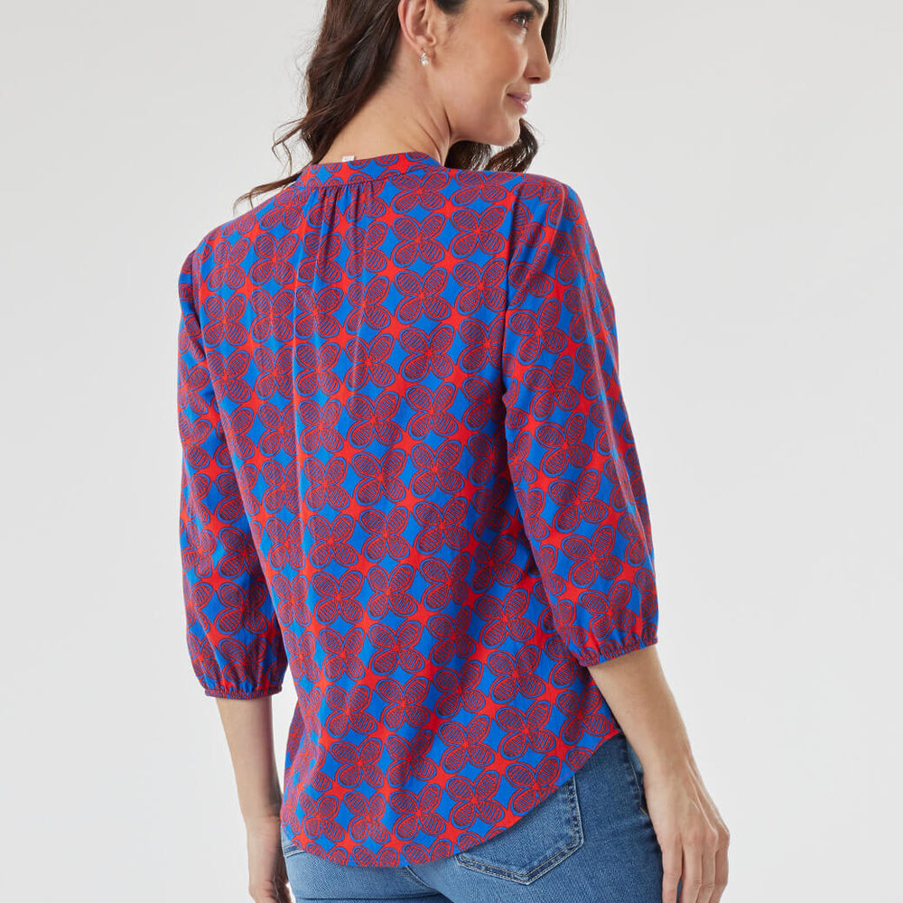 
                      
                        Blusa azul Daila
                      
                    