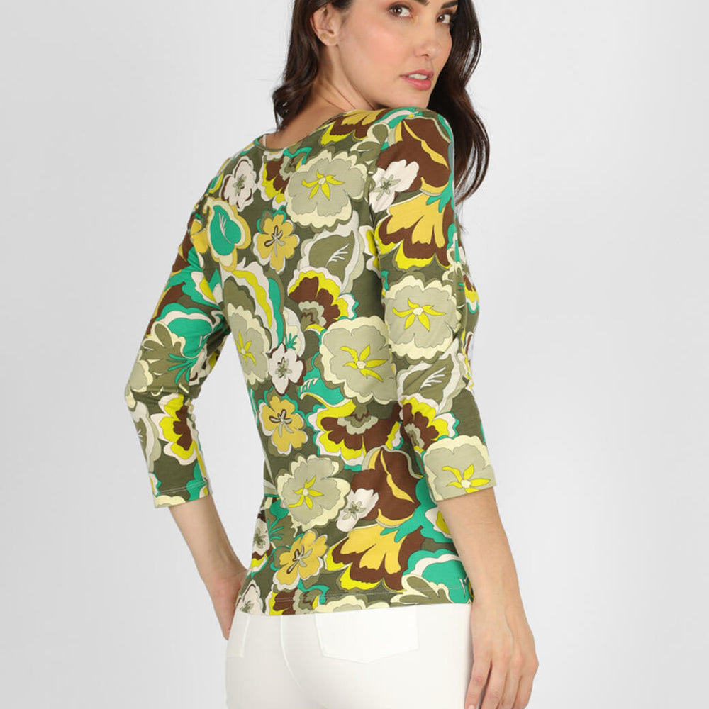 
                      
                        Blusa verde Adaya
                      
                    