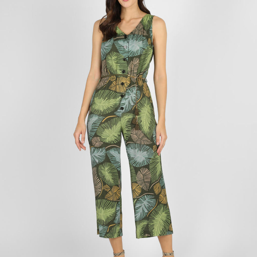 
                      
                        Jumpsuit verde Betia
                      
                    