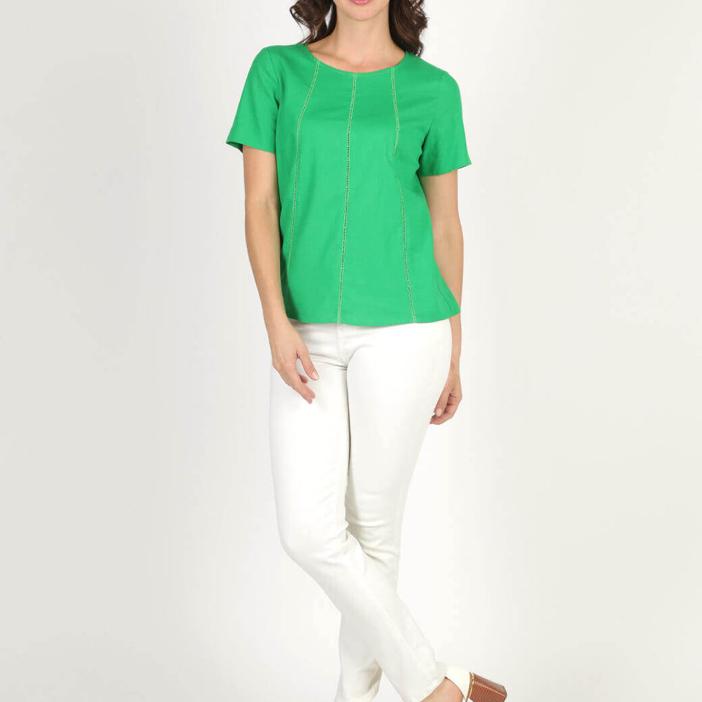 
                      
                        Blusa verde Eira
                      
                    