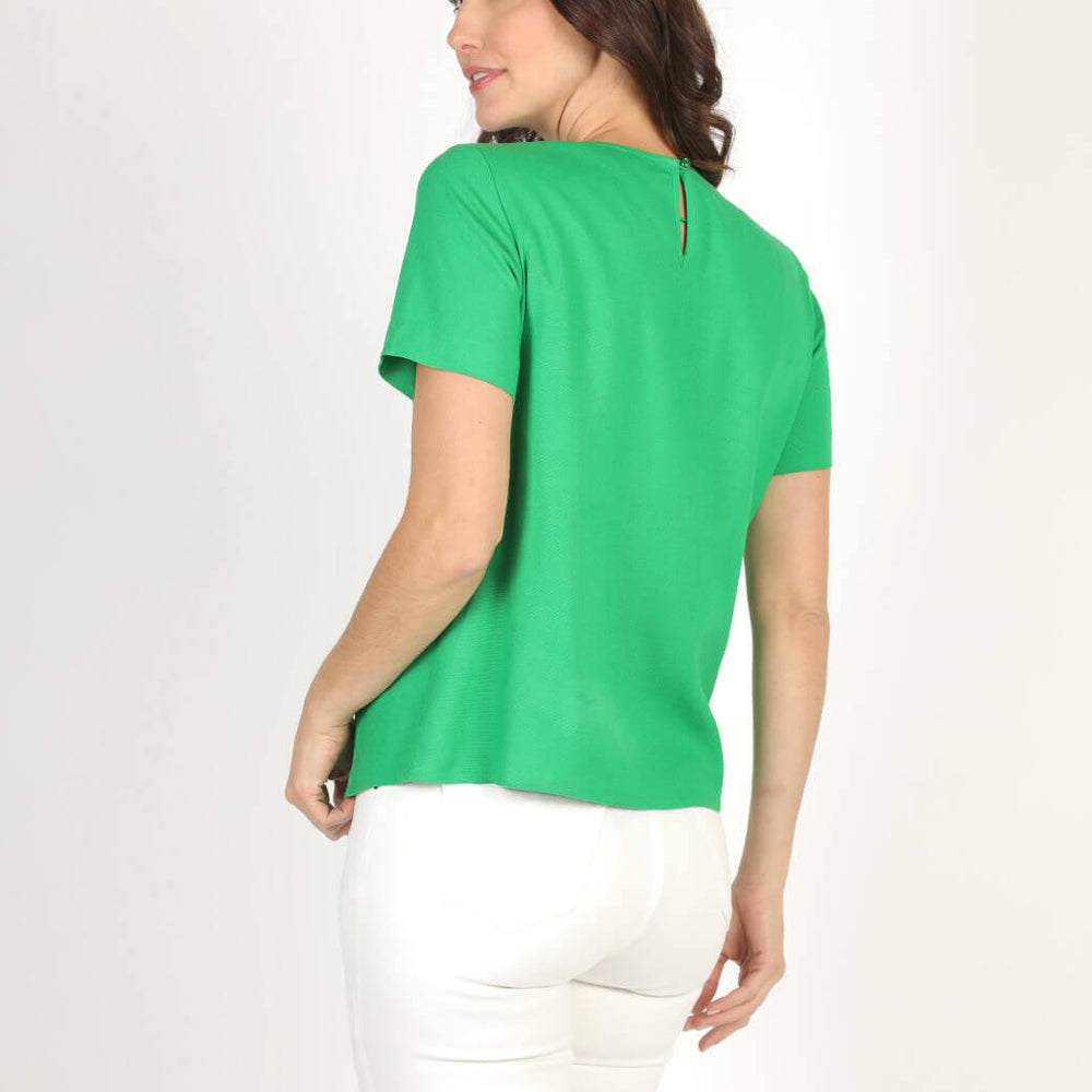 
                      
                        Blusa verde Eira
                      
                    