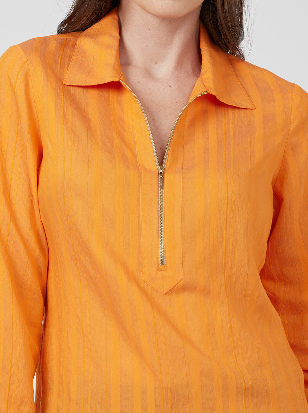 Blusa naranja Esenciales