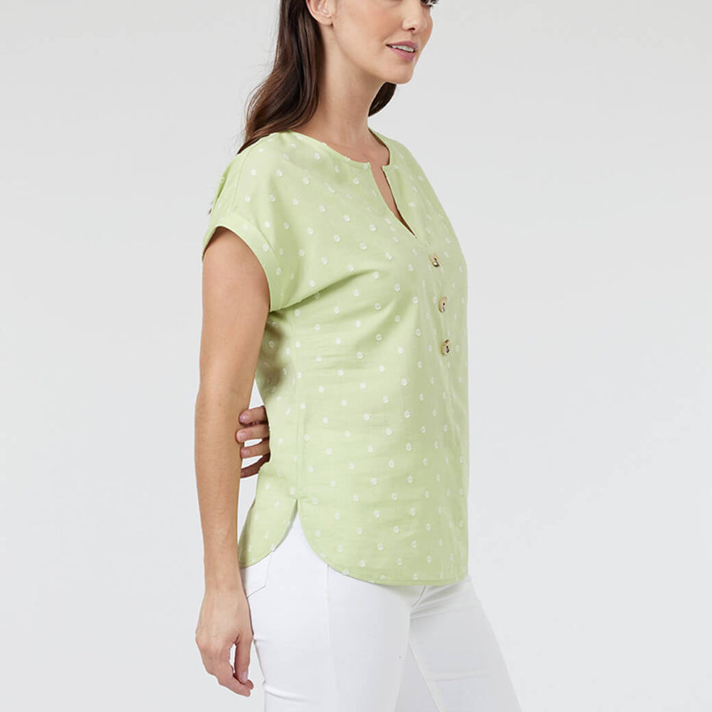 
                      
                        Blusa verde con escote redondo Esenciales
                      
                    