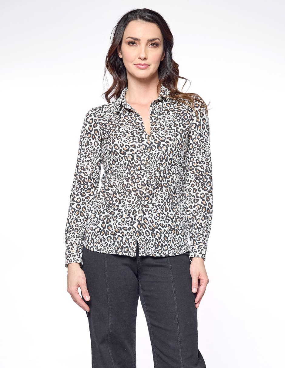 Blusa camisera animal print Esenciales