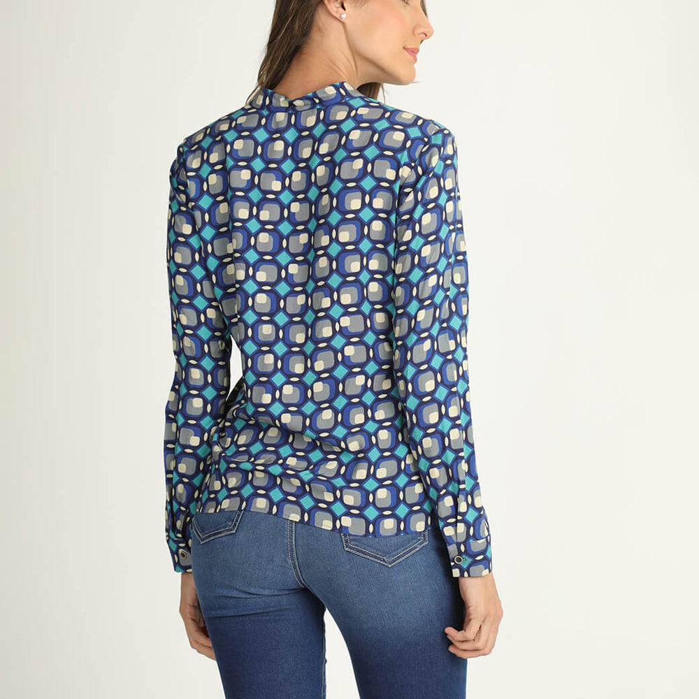 
                      
                        Blusa azul estampada Clarisse
                      
                    