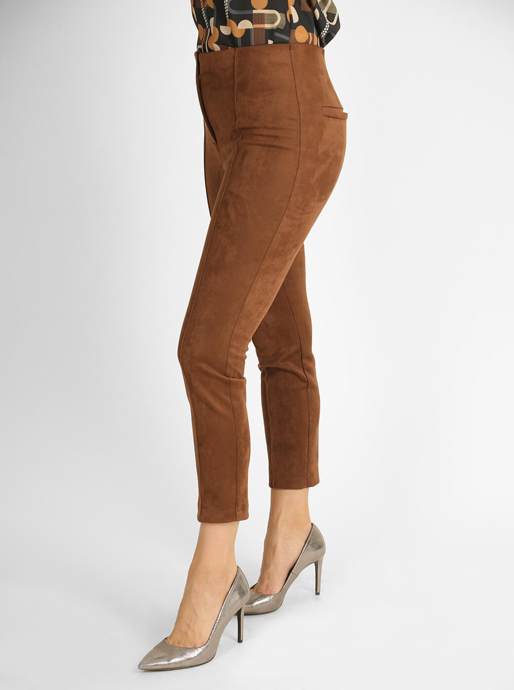 Pantalón camel Makela