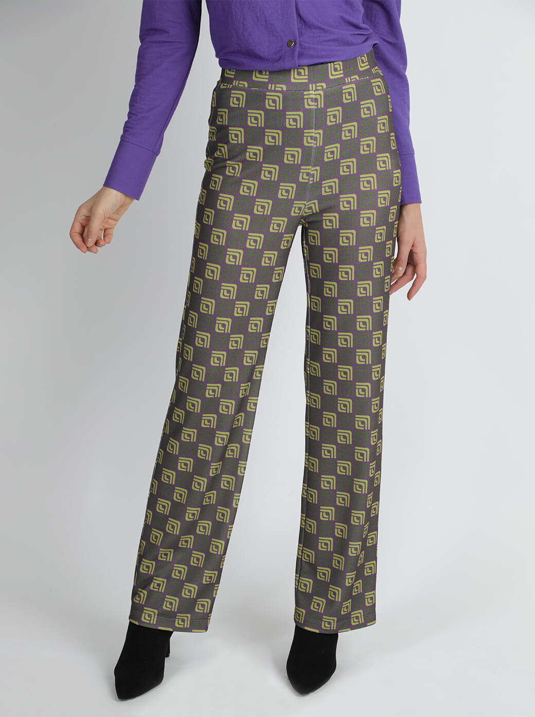 Pantalón morado Tala