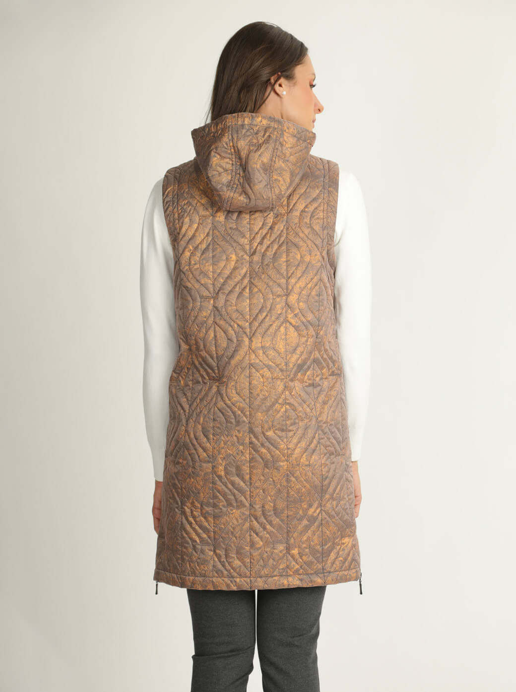 Chaleco cobre con capucha