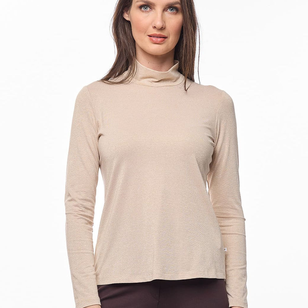 Blusa beige cuello alto Esenciales