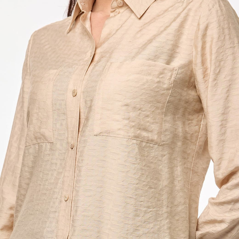 Blusa camisera beige Kacey