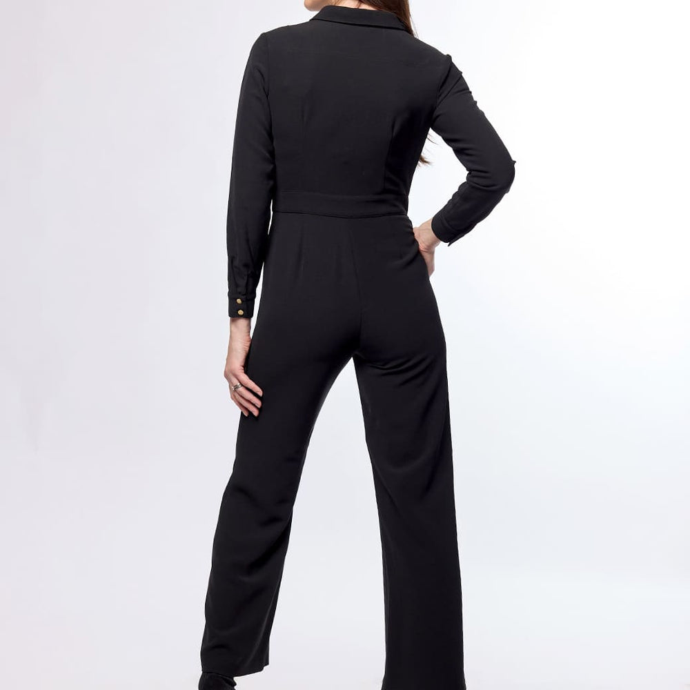 
                      
                        Jumpsuit negro Roxana
                      
                    