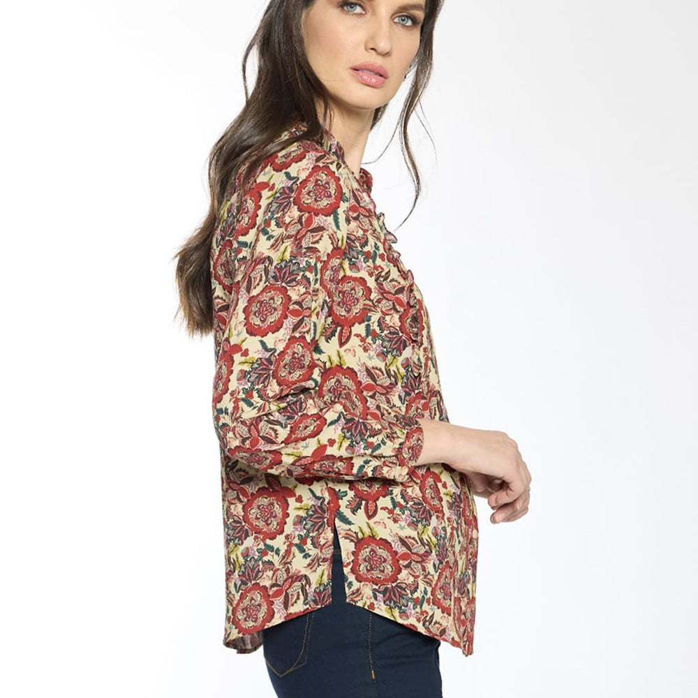 
                      
                        Blusa beige estampada Anisa
                      
                    