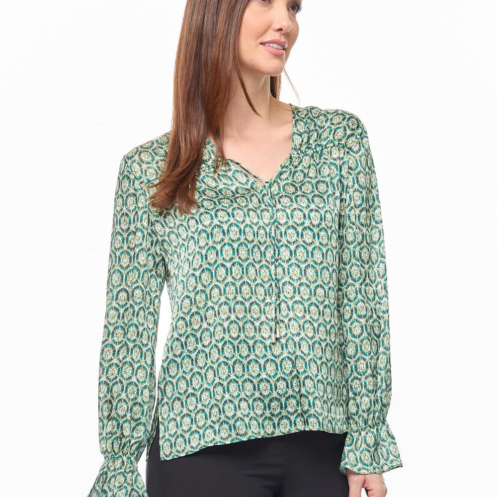 
                      
                        Blusa verde escote V Jane
                      
                    