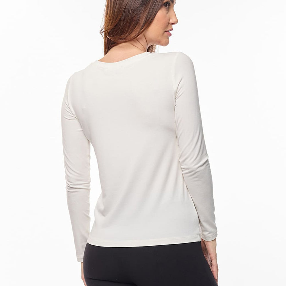 
                      
                        Blusa hueso Lujan
                      
                    