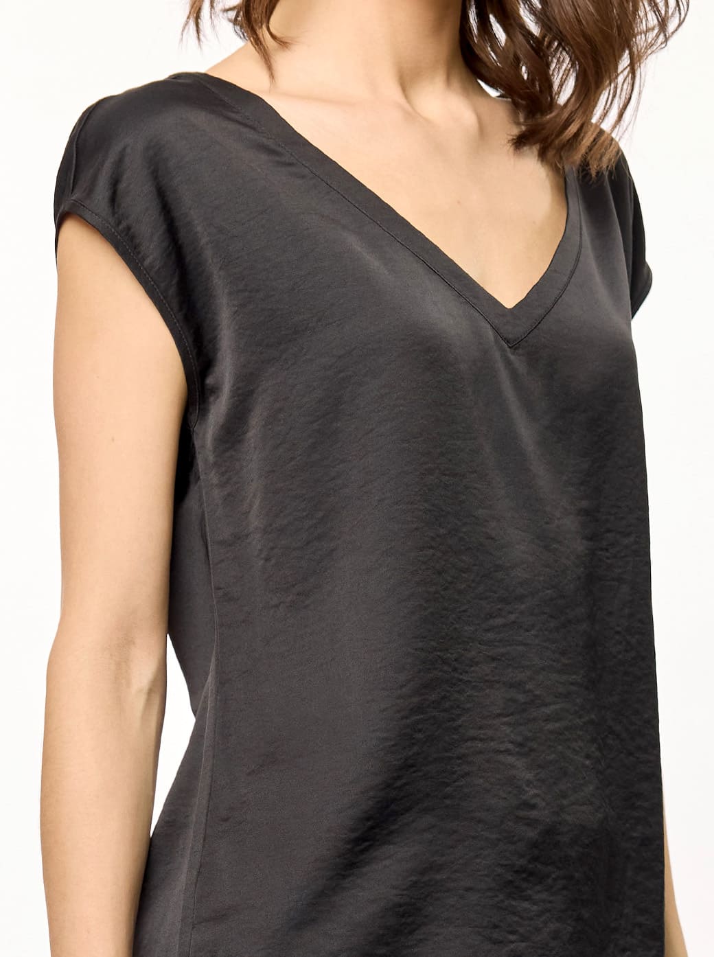 Blusa negra Leyna