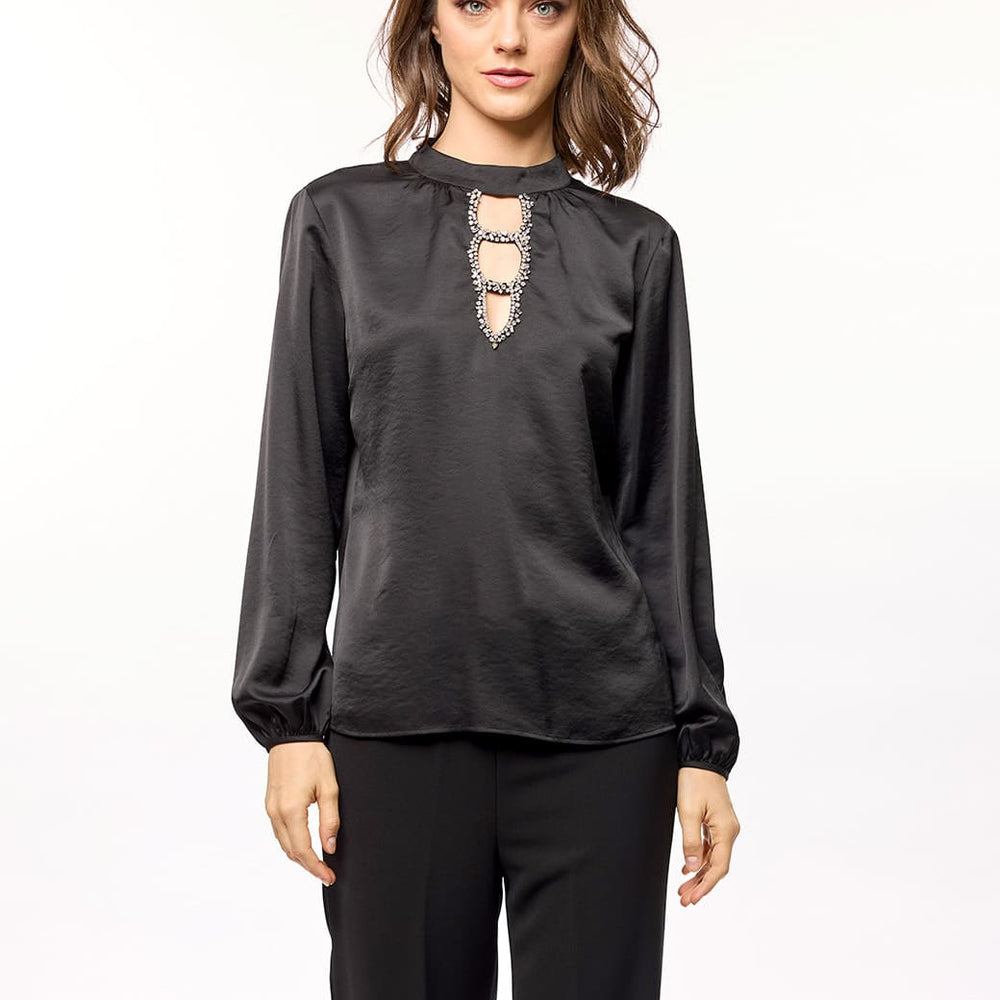 Blusa negra con detalle Leyna