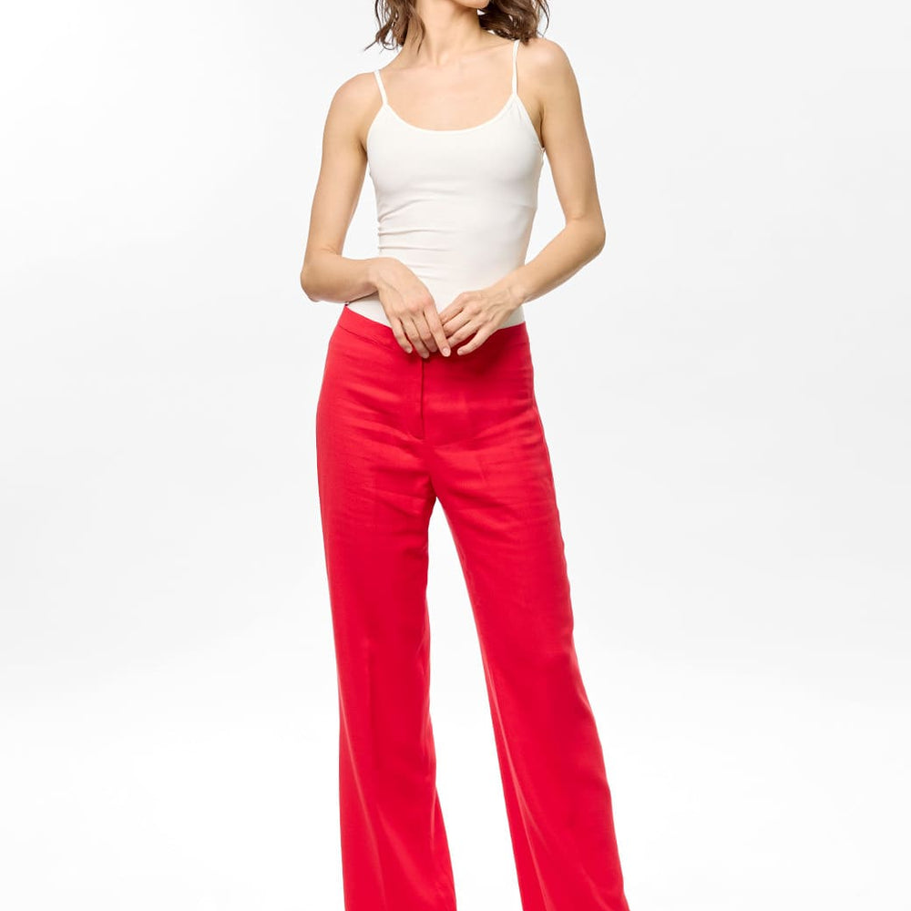 Pantalón rojo Georgina