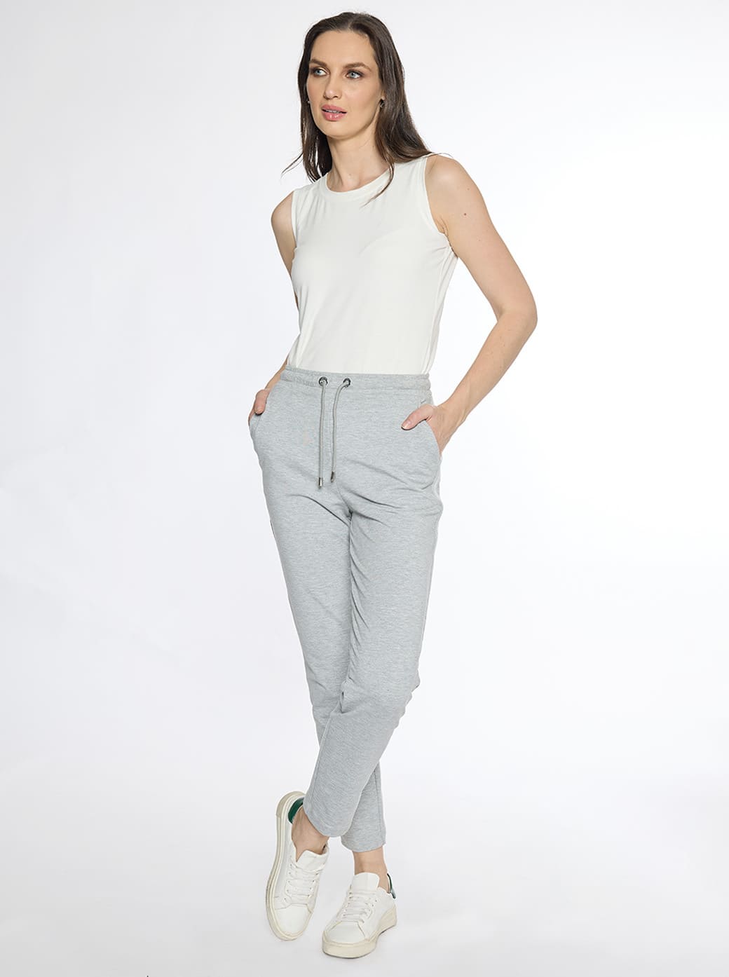 Pants gris con jareta Comfort