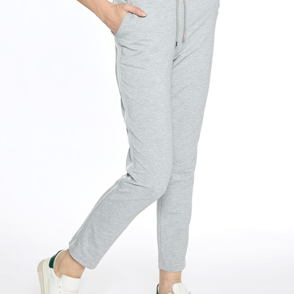 
                      
                        Pants gris con jareta Comfort
                      
                    