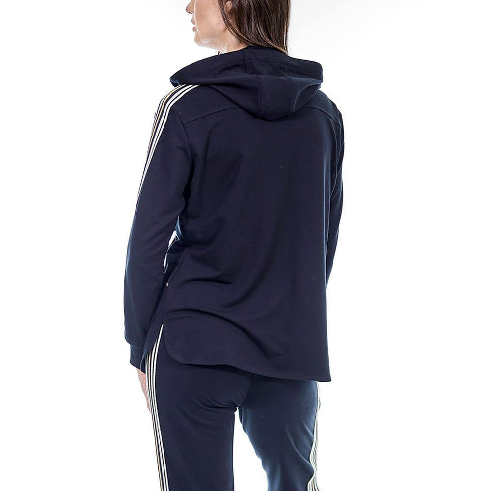 
                      
                        Sudadera negra con forma en ruedo Comfort
                      
                    