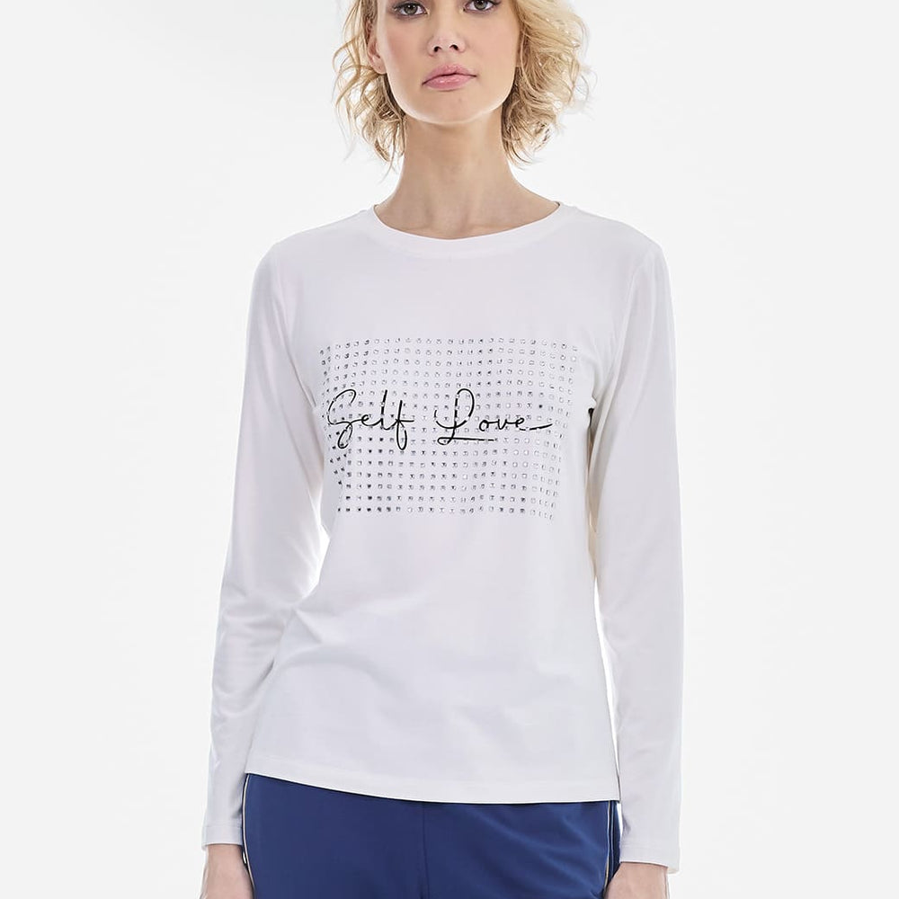 Blusa hueso letras esenciales