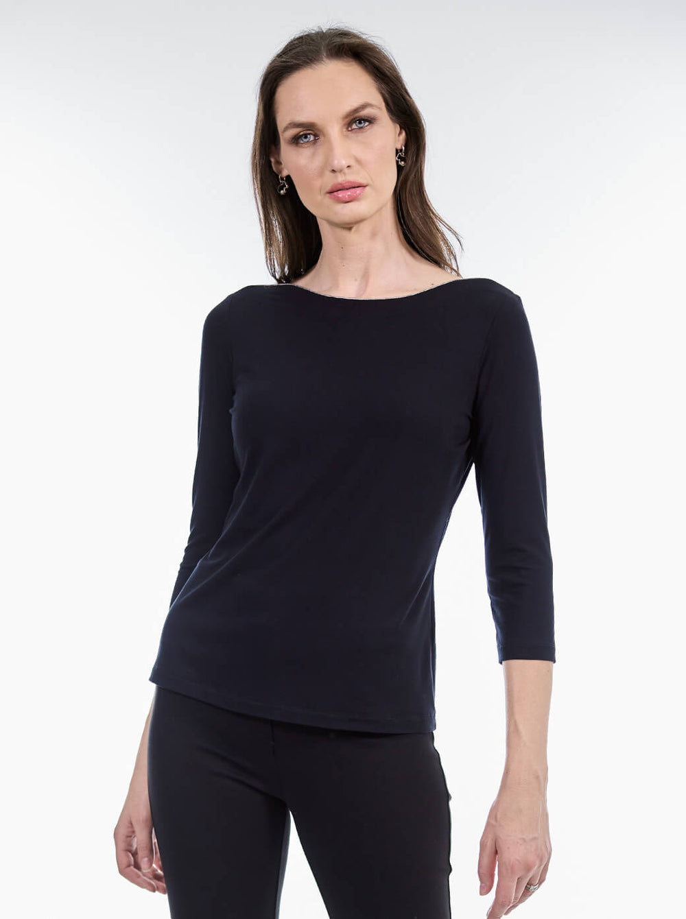 Blusa negra Básica