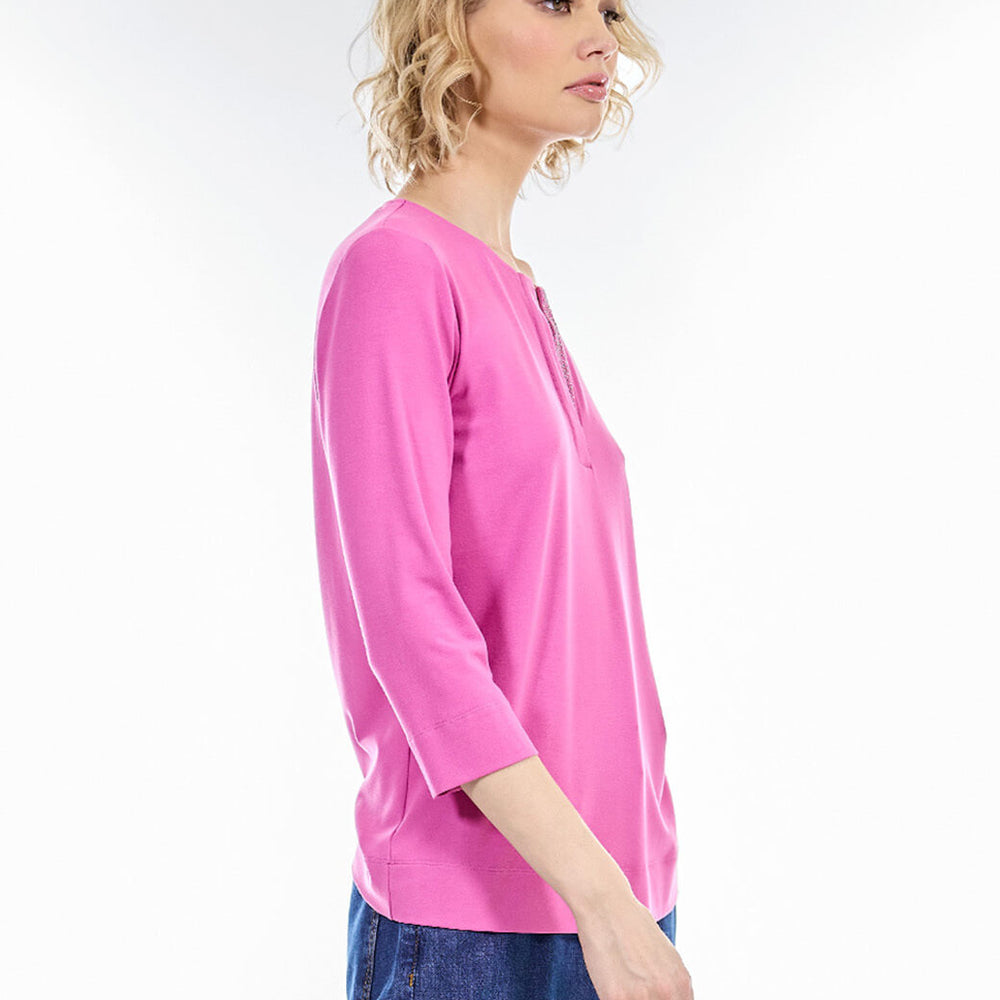 
                      
                        Blusa rosa Básica
                      
                    