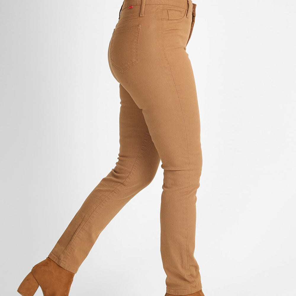 
                      
                        Skinny jeans camel
                      
                    