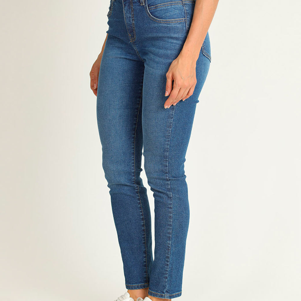 
                      
                        Jeans azules skinny
                      
                    